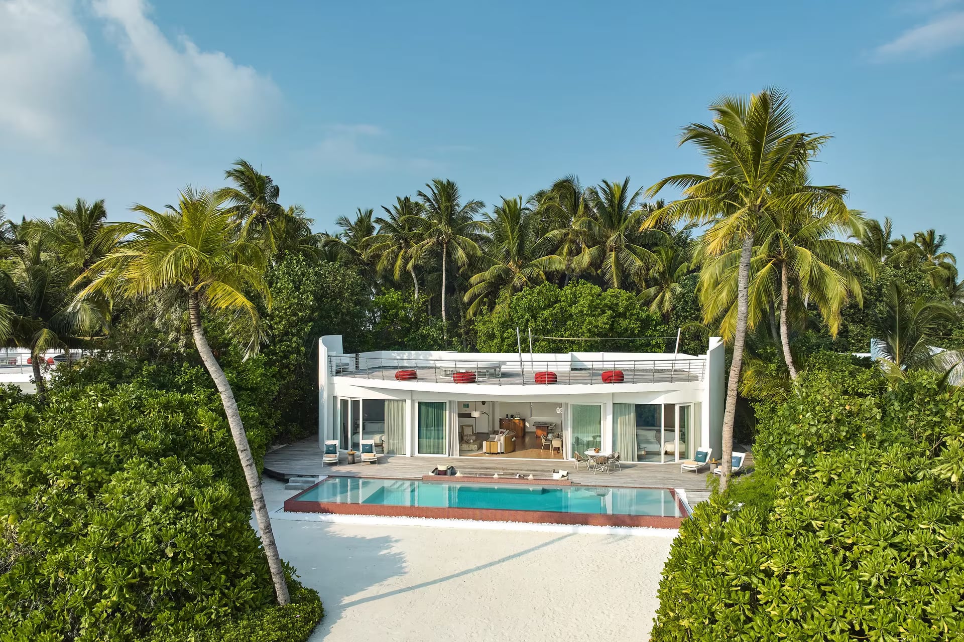 Two Bedroom Sunrise Beach Residence with Pool auf Jumeirah Olhahali Island