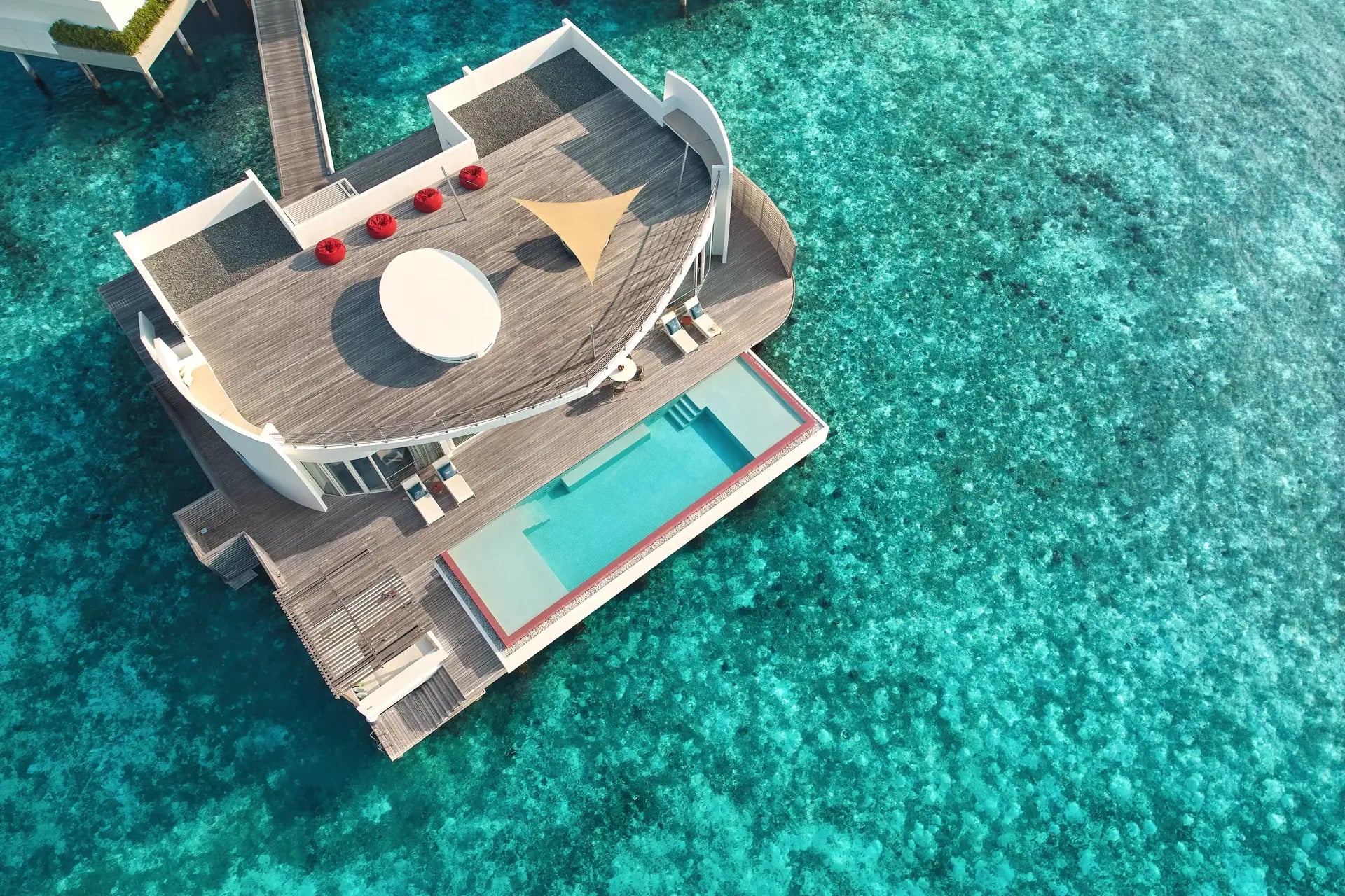 Two Bedroom Water Residence with Pool auf Jumeirah Olhahali Island