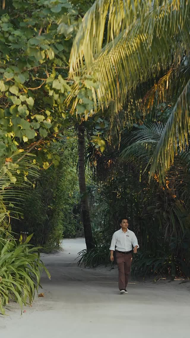 Ever wondered what happens to the rest of the coconut after you’ve enjoyed its refreshing water? At JW Marriott Maldives Resort & Spa, we believe every ingredient has a second act.

Inspired by the lo