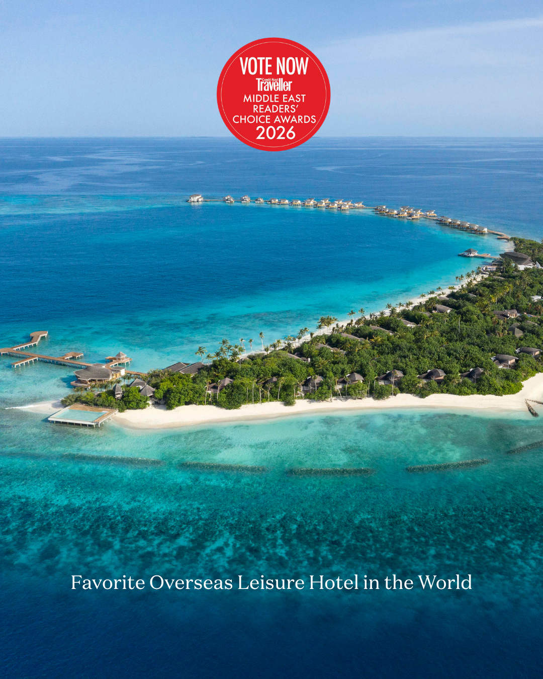 Foto von JW Marriott Maldives Resort & Spa vom 17. August 2026. Könnte ein Bild von Ozean, Strand und Text sein, auf dem steht: „VOTE VOTENOW NOW Traveller MIDDLEEA ODLEEAST EAST READERS' CHOICE CHOICEAWARDS EAWARD“