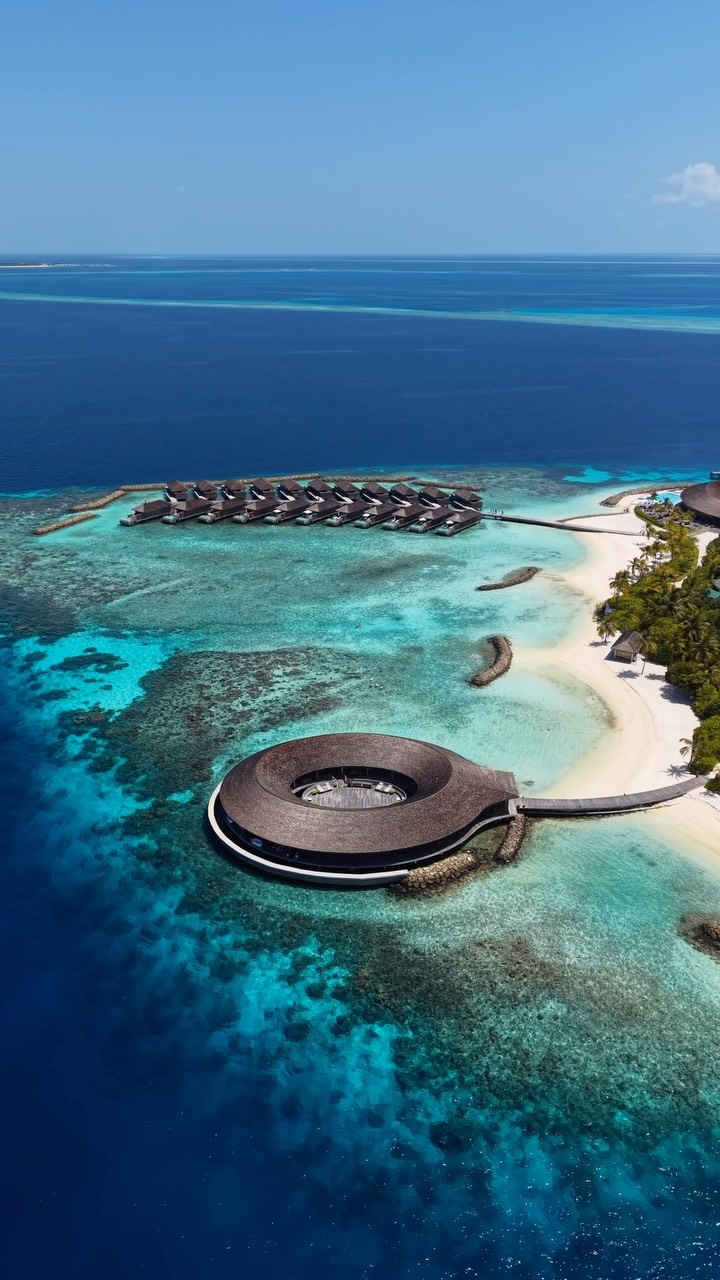 Mornings begin slowly in your private pool villa, the Indian Ocean just steps away. Afternoons drift between the house reef, quiet moments by the water, and time dedicated entirely to yourself. By sun