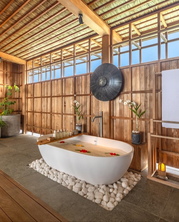 Photo by Kudadoo Maldives on June 16, 2026. May be an image of sink, bath and text.