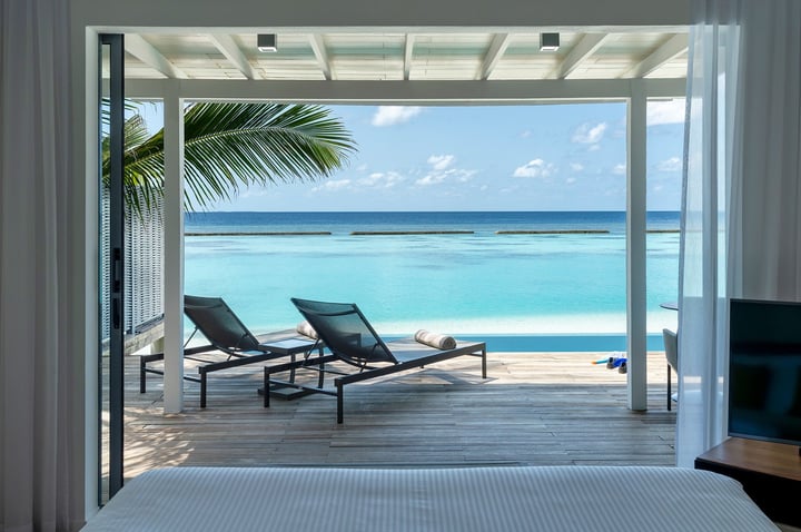 Foto von Niva Kuramathi Maldives vom 21. Juli 2026. Könnte ein Bild von Ozean, Cabana und Text sein.