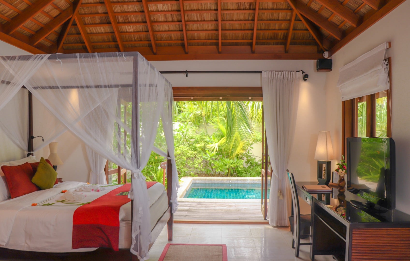 Private Pool Villa im Kuredu Island Resort & Spa