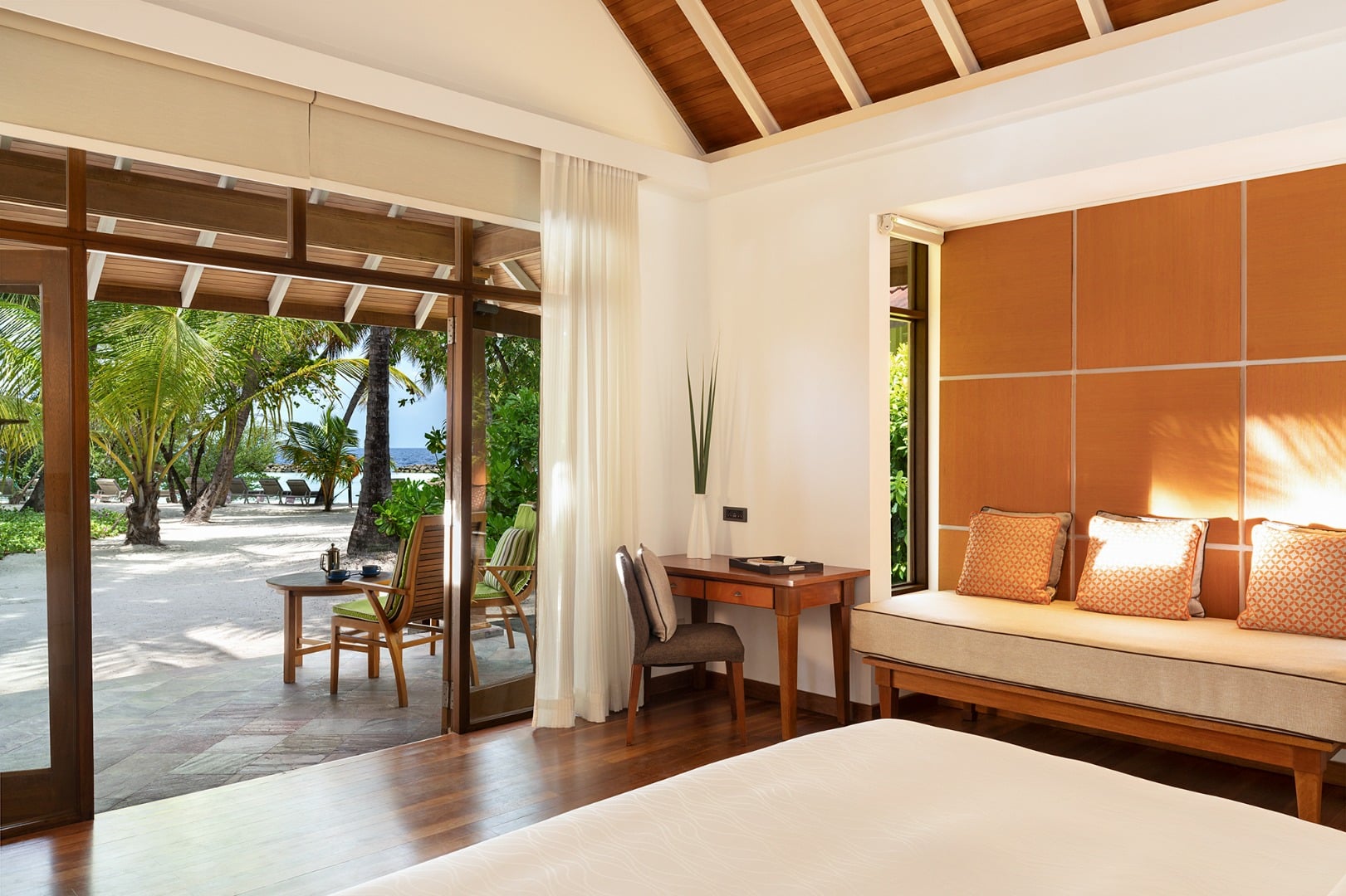 Deluxe Bungalow im Niva Kurumba Maldives