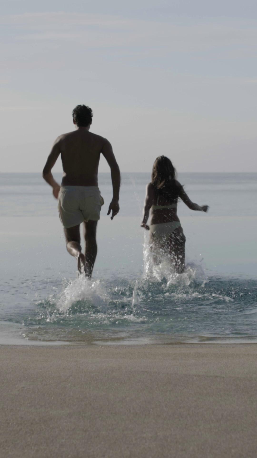 Soyez récompensé pour le temps bien voyagé.

Aucune inscription. Aucun point à suivre. Juste un séjour qui compte pour le suivant.

Versa Keys est lancé aujourd'hui dans toutes les destinations Versa Collection et Niva Hotels & Resorts