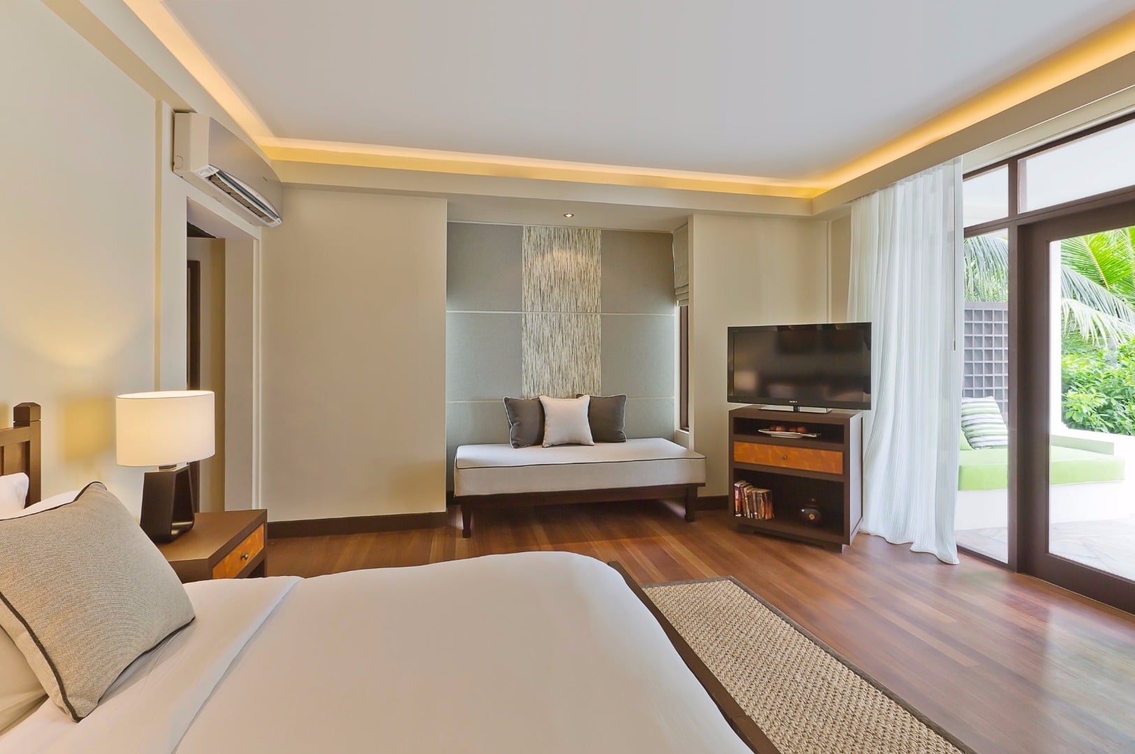 Superior Room im Niva Kurumba Maldives