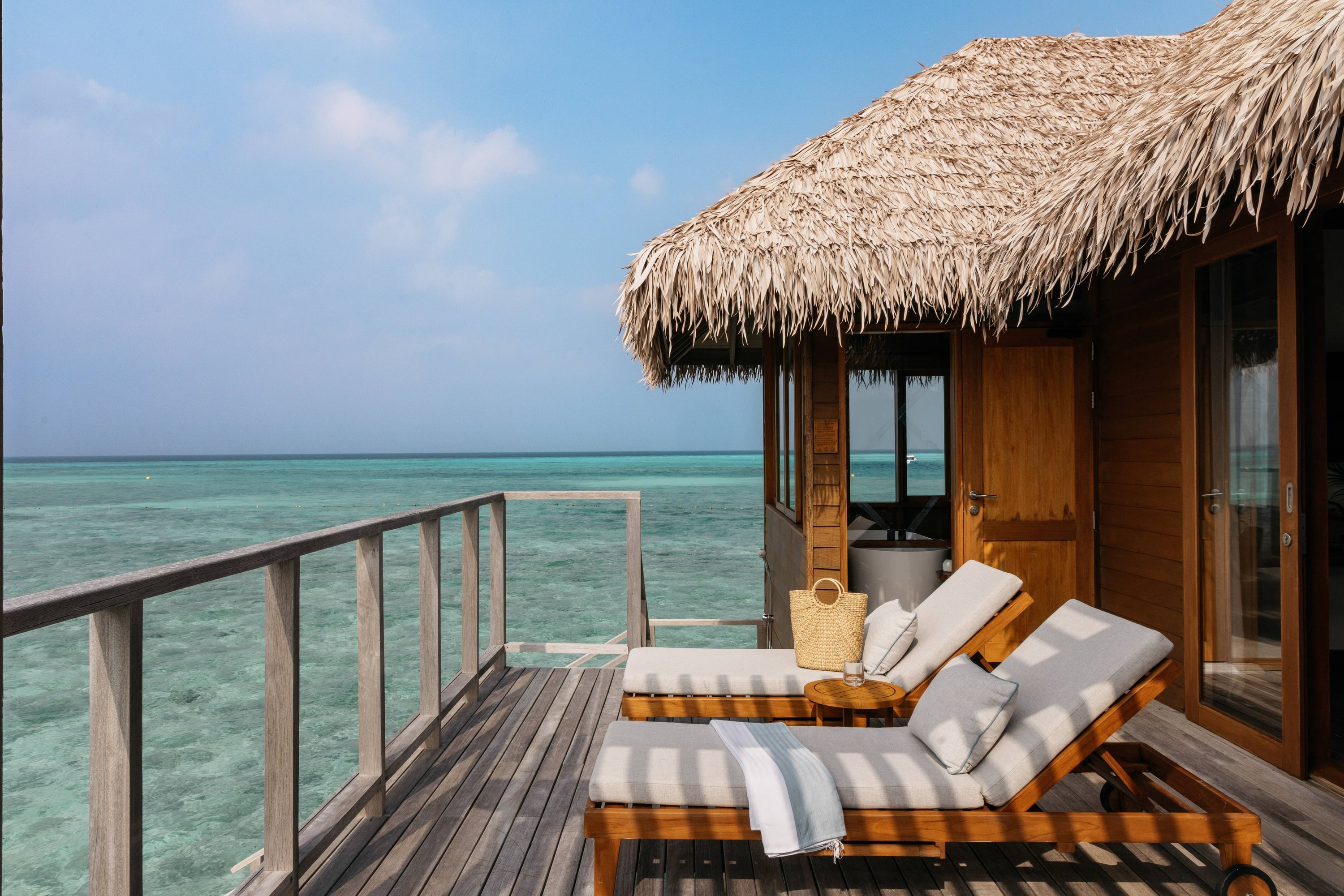 Sunset Water Villa im Meliá Whale Lagoon Maldives
