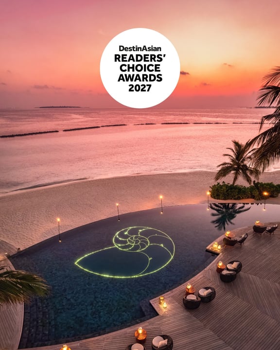 Le dernier mois pour voter est arrivé.⁠
⁠
Nous sommes honorés d'être nominés aux DestinAsian Readers' Choice Awards 2026, et profondément reconnaissants envers tous ceux qui ont partagé le monde de The Na