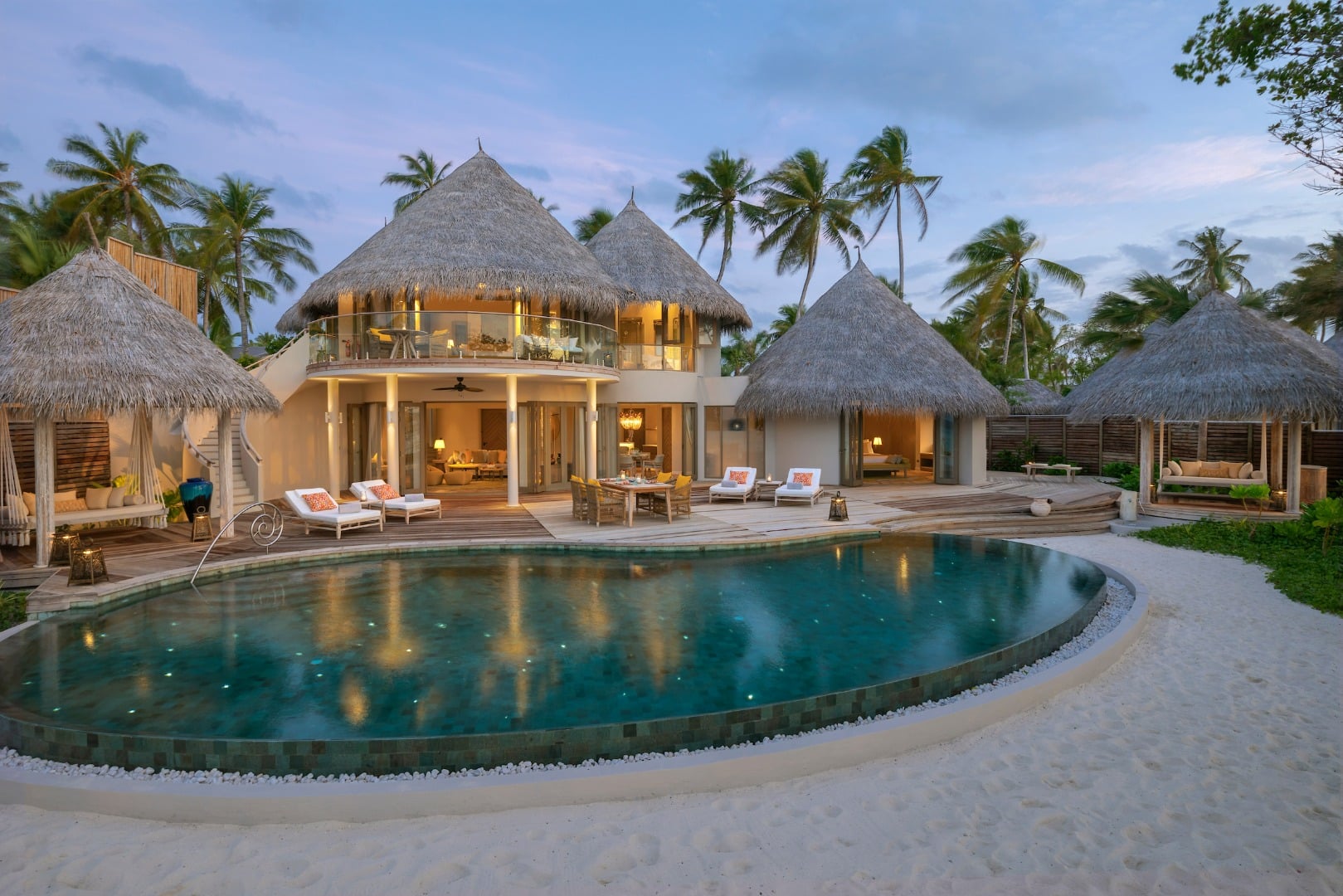 Two Bedroom Beach Residence with Private Pool im The Nautilus Maldives