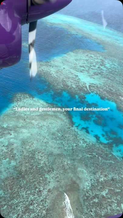 Nika ti aspetta. 🌴
Nel mezzo dell'Oceano Indiano, potresti trovare più di una destinazione — potresti trovare casa tua.
Privacy. Longevità. Gentilezza. Cultura.
E la bellezza senza tempo delle Mald