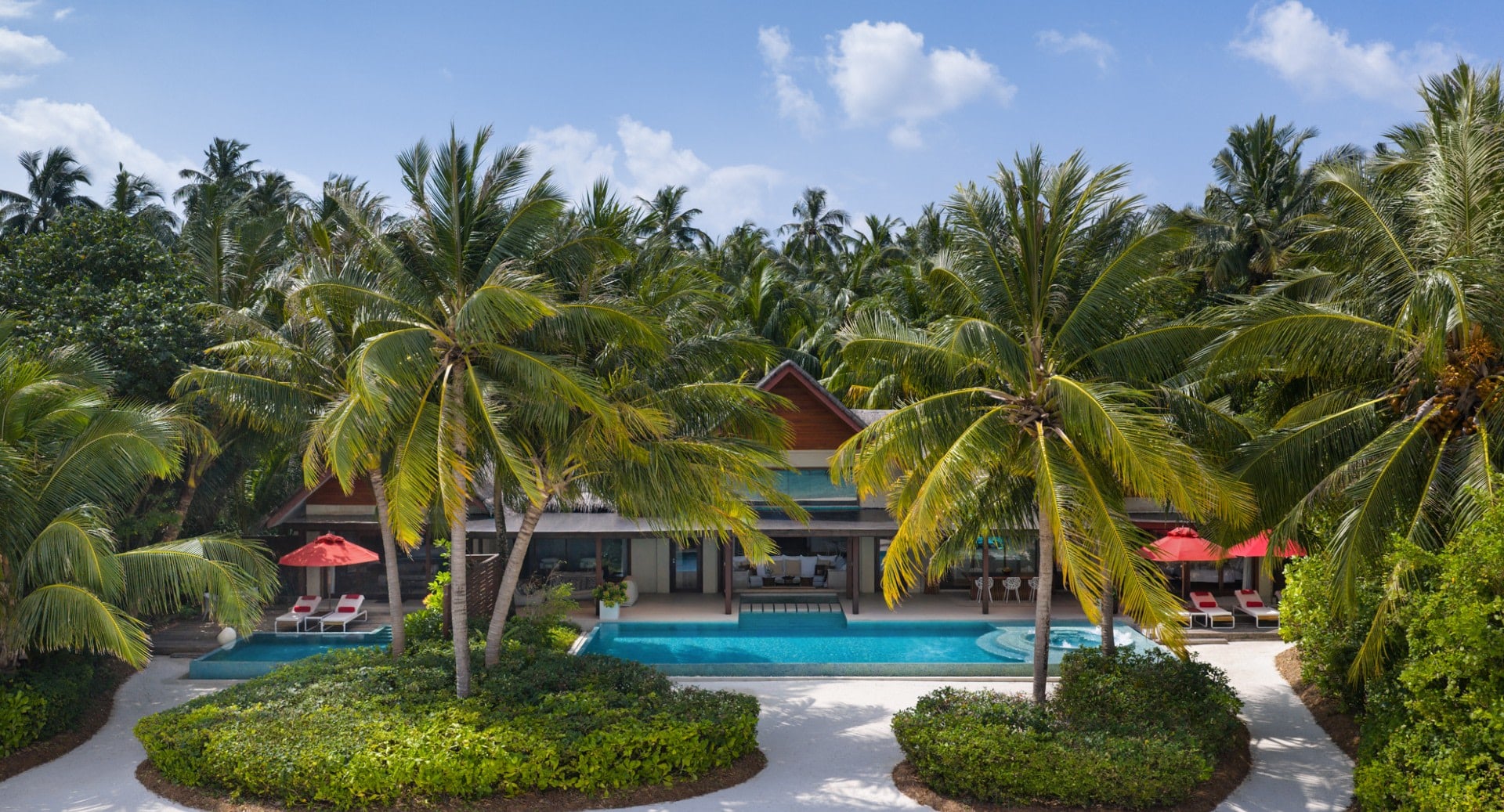 Three-Bedroom Beach Pool Pavilion im Niyama Private Islands Maldives