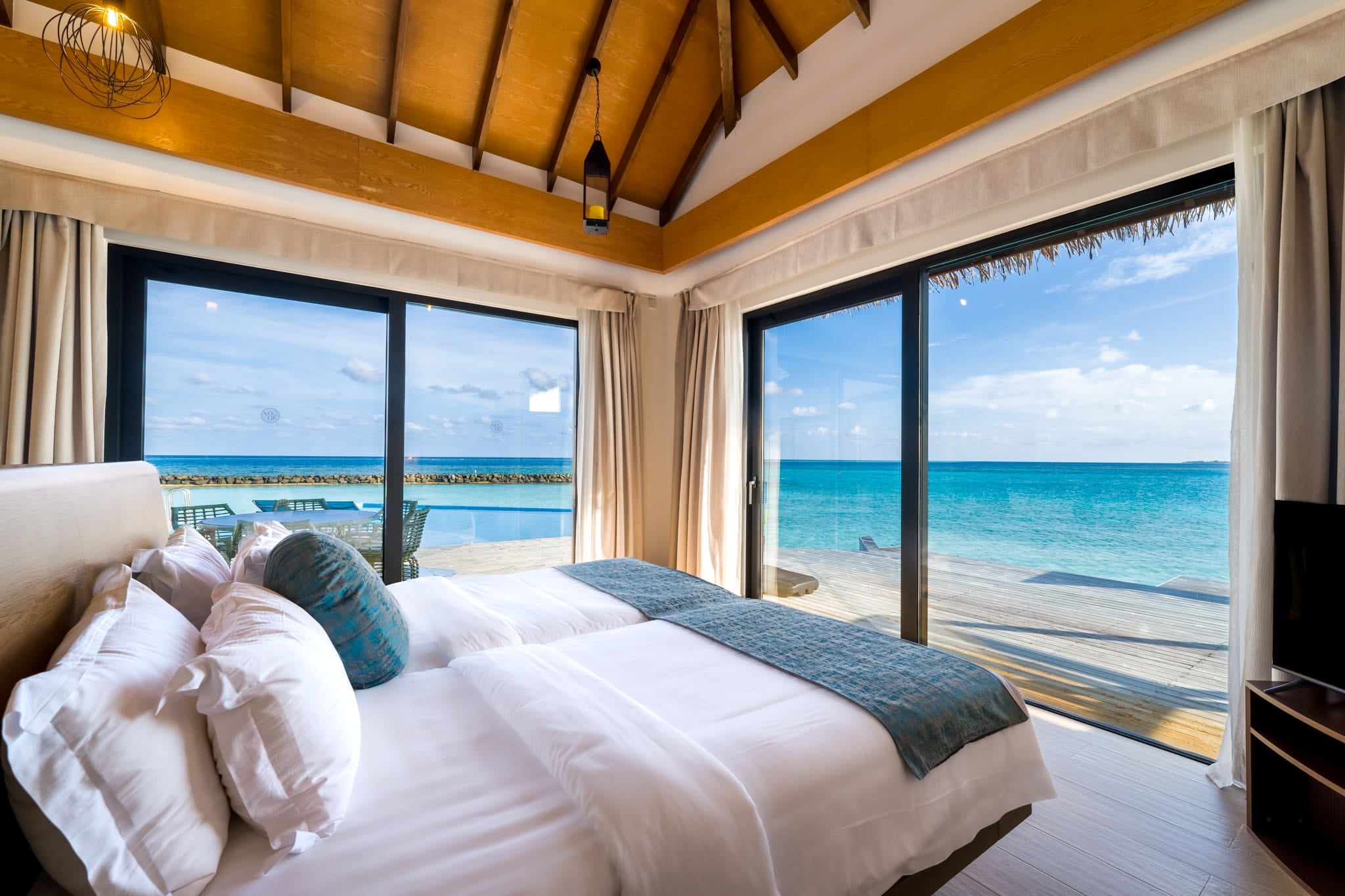 Grand Solana Strandvilla mit 2 Schlafzimmern, privatem Pool & Jacuzzi im NOOE Maldives Kunaavashi