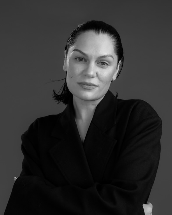 Photo by One&Only Reethi Rah on August 11, 2026. May be a black-and-white image of one or more people, make-up, suit and text.