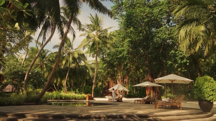 Un'isola privata come nessun'altra. One&Only Reethi Rah unisce spiagge di sabbia bianca, acque turchesi e ville spaziose in una delle ambientazioni insulari più straordinarie delle Maldive.
 
Trascorri il t