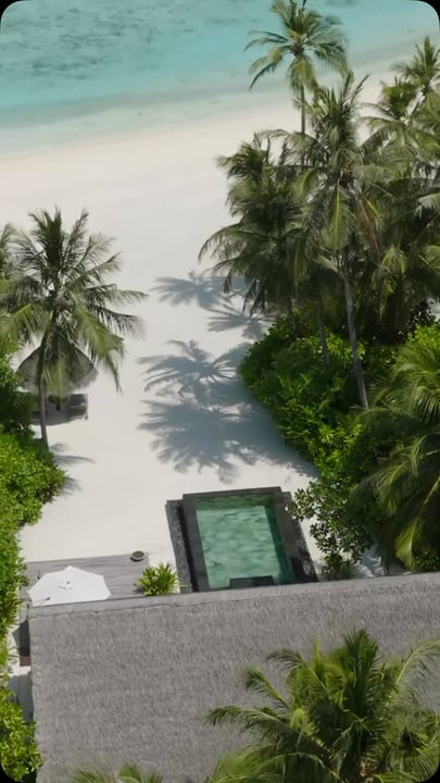 A private island framed by the Indian Ocean, One&Only Reethi Rah opens the Maldives to days spent above, beside and beneath the water. Expansive beaches, tropical nature and island dining invite disco