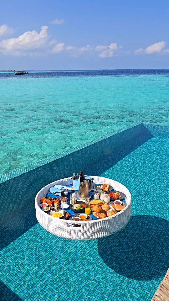 Best Breakfast ever 💙

@outriggermaafushivaru 
Maldives Island
