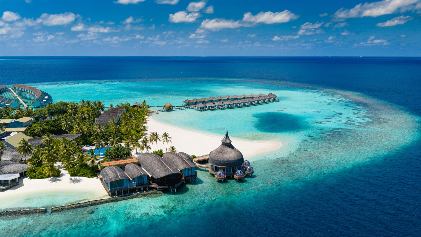 A little piece of paradise, surrounded by endless shades of blue. 🩵🌊
Welcome to OUTRIGGER Maafushivaru, where every view feels like a postcard. 🌴✨

#OUTRIGGERMaldives #OUTRIGGERMaafushivaru #Maldiv