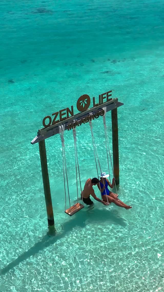 Timeless memories at OZEN LIFE MAADHOO. Sharing a quiet, playful moment with the one you love, right where the sea meets the sky. ⁠
⁠
#RefinedElegance⁠
#TheOzenCollection⁠
#OzenLifeMaadhoo⁠