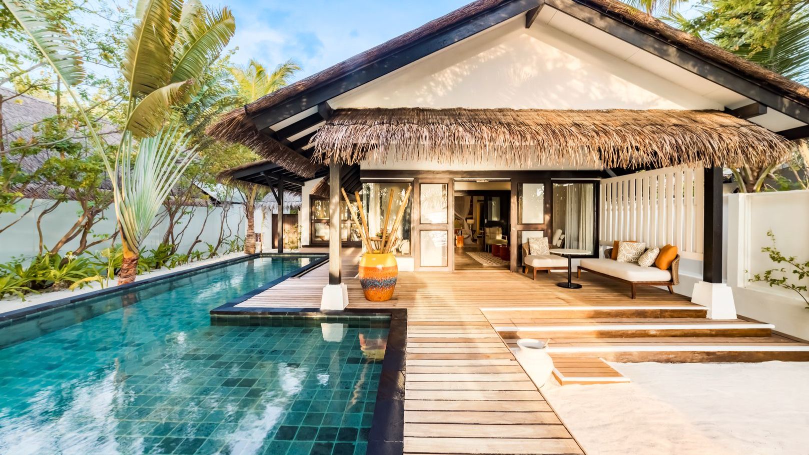 Earth Pool Pavilion (2-Bedroom)