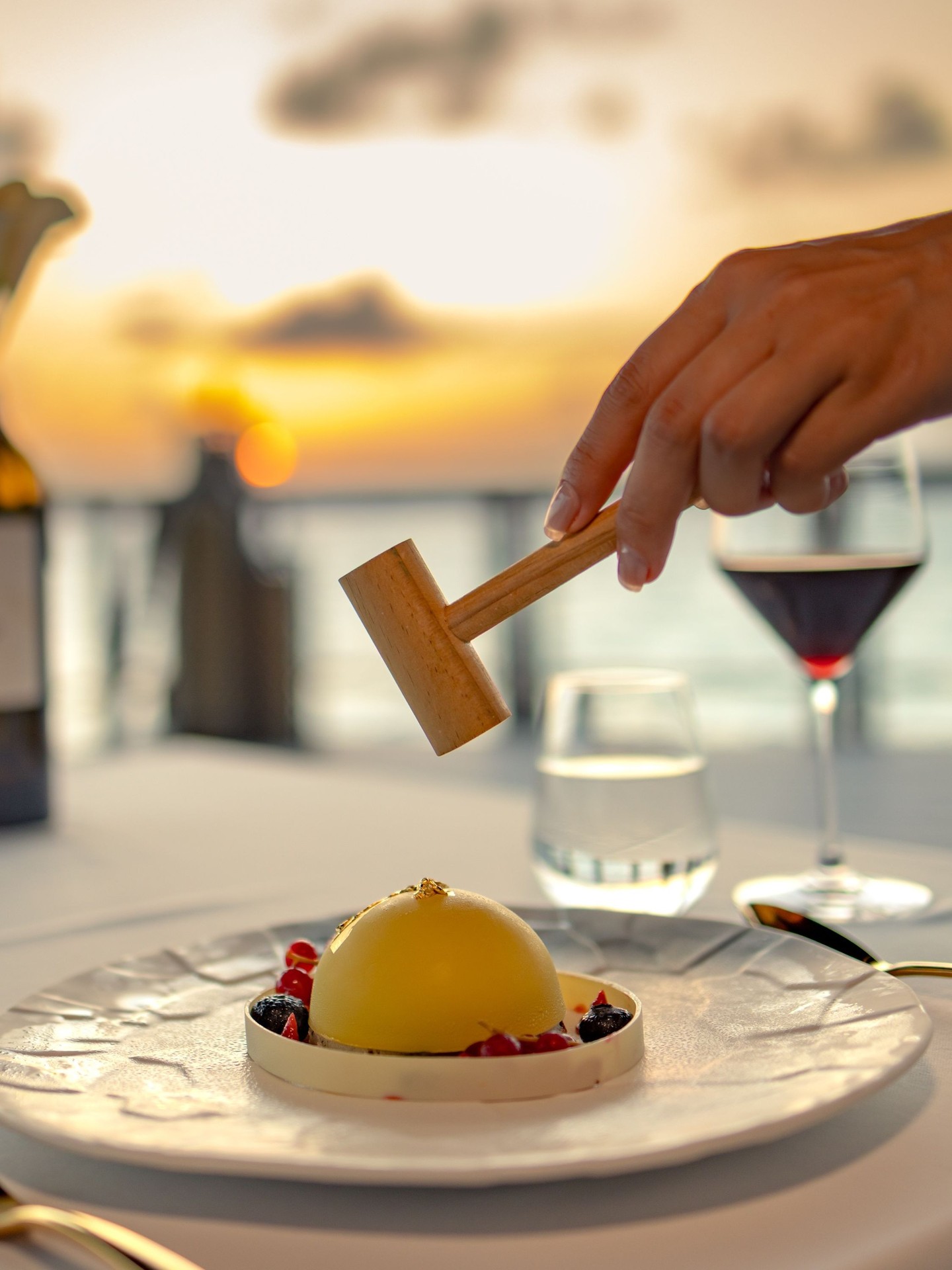 Foto von OZEN RESERVE BOLIFUSHI auf OZEN RESERVE Bolifushi. Könnte ein Bild von Gelato, Gabel und Text sein.