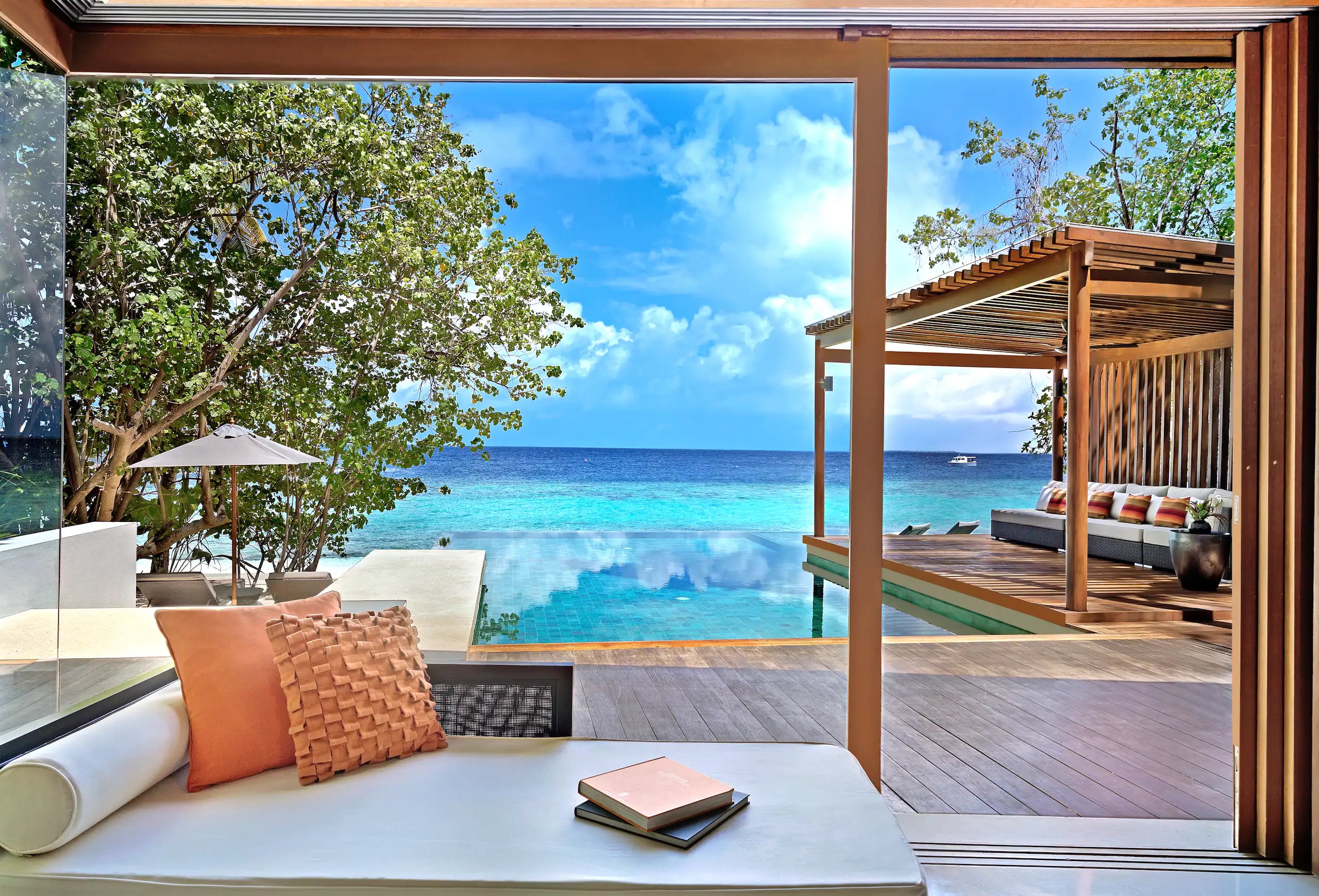 Deluxe Beach Pool Villa im Park Hyatt Maldives Hadahaa
