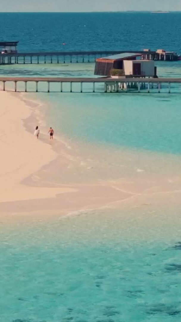 Our Living Island – Your Island Home

An ocean lover’s paradise where romance and adventure come together in the heart of the Maldives. From snorkeling in the vibrant 360-degree house reef to relaxing