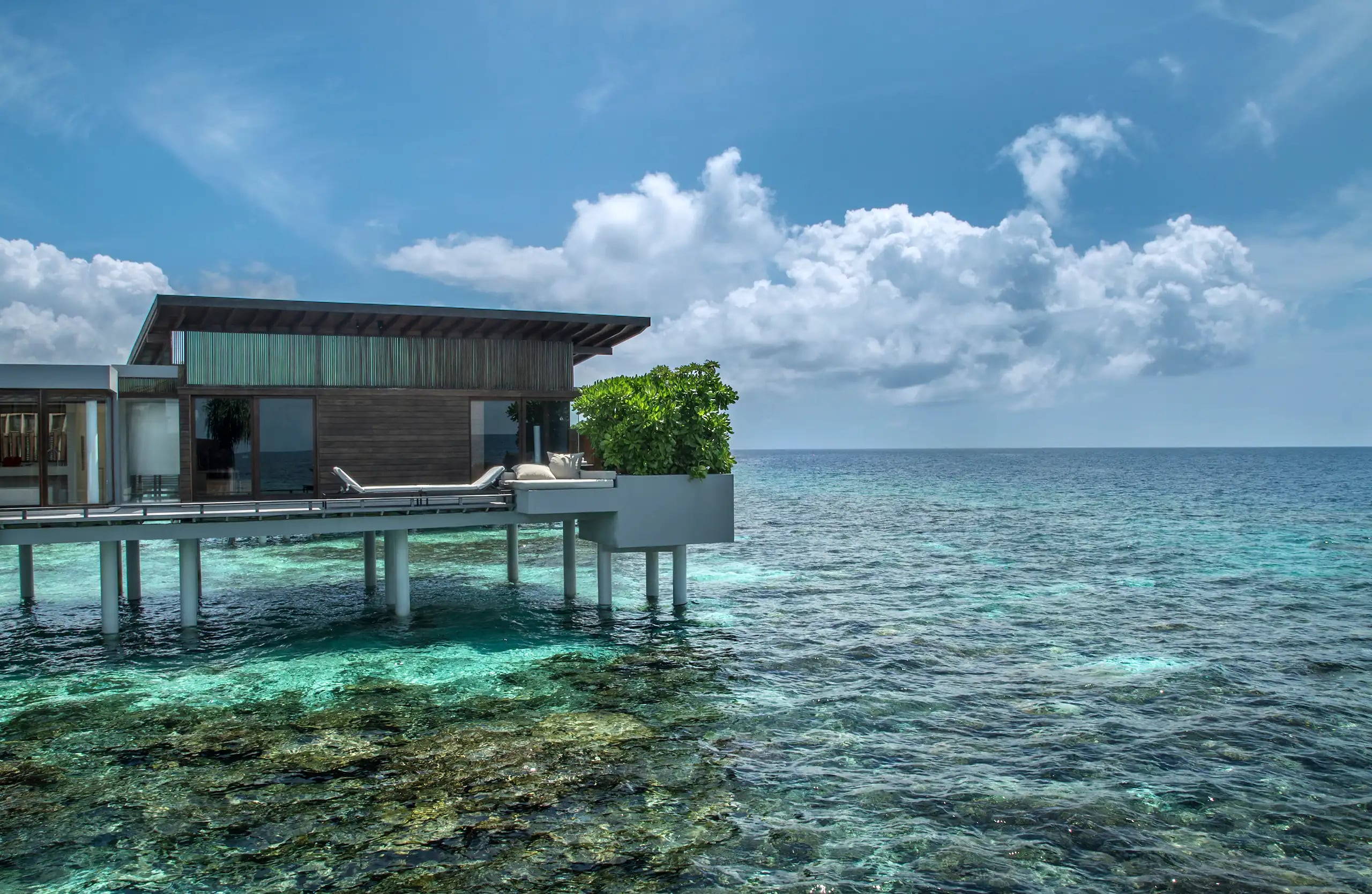 Overwater Sunset Villa im Park Hyatt Maldives Hadahaa