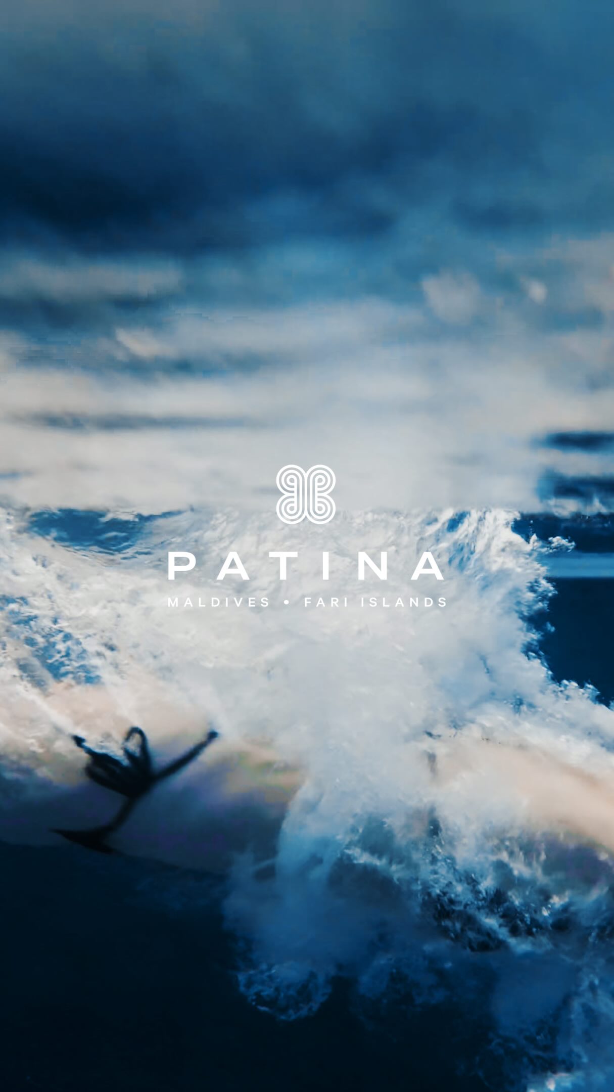 Patina Maldives🇲🇻
.
.
Anche se ogni giorno del mio soggiorno è stato nuvoloso e piovoso, sono rimasto comunque profondamente colpito dall'oceano blu splendente e dal paesaggio fuori dal mondo.

Ovviamente la camera era bellissima, ma quello che