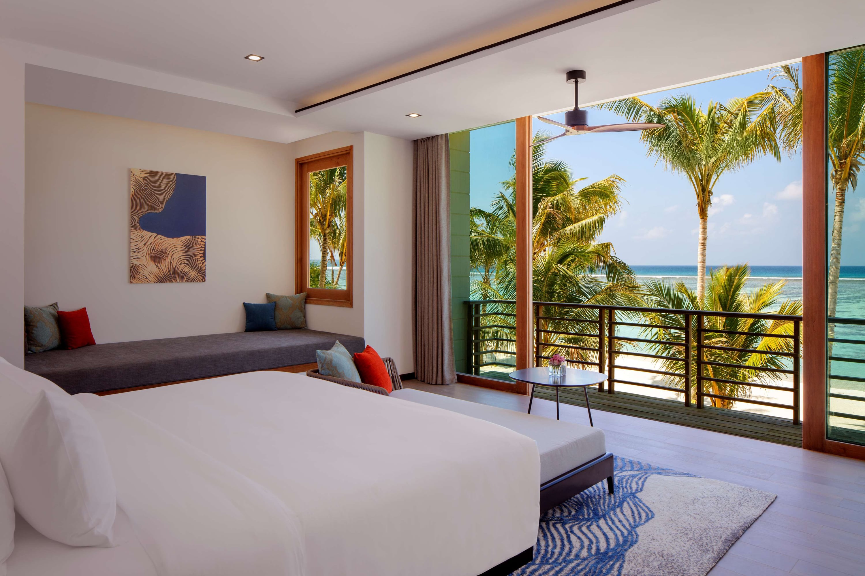 Zweischlafzimmer-Family Villa – Pool und Sonnenuntergangsblick im Radisson Blu Resort Maldives