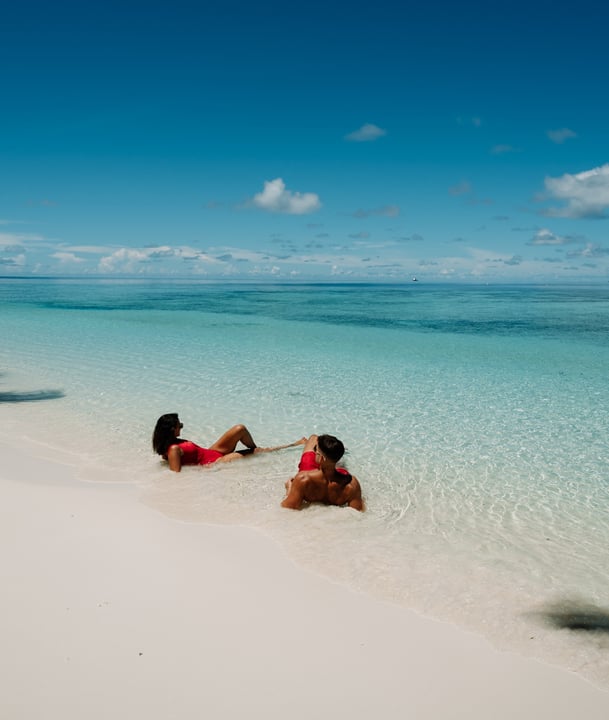 Transformez vos récompenses @marriottbonvoy en Halcyon Days — à partager avec l'être aimé.

Réservez votre escapade romantique à The Halcyon Maldives et profitez des avantages exclusifs réservés aux membres Marriott Bonvoy — tarifs spéciaux