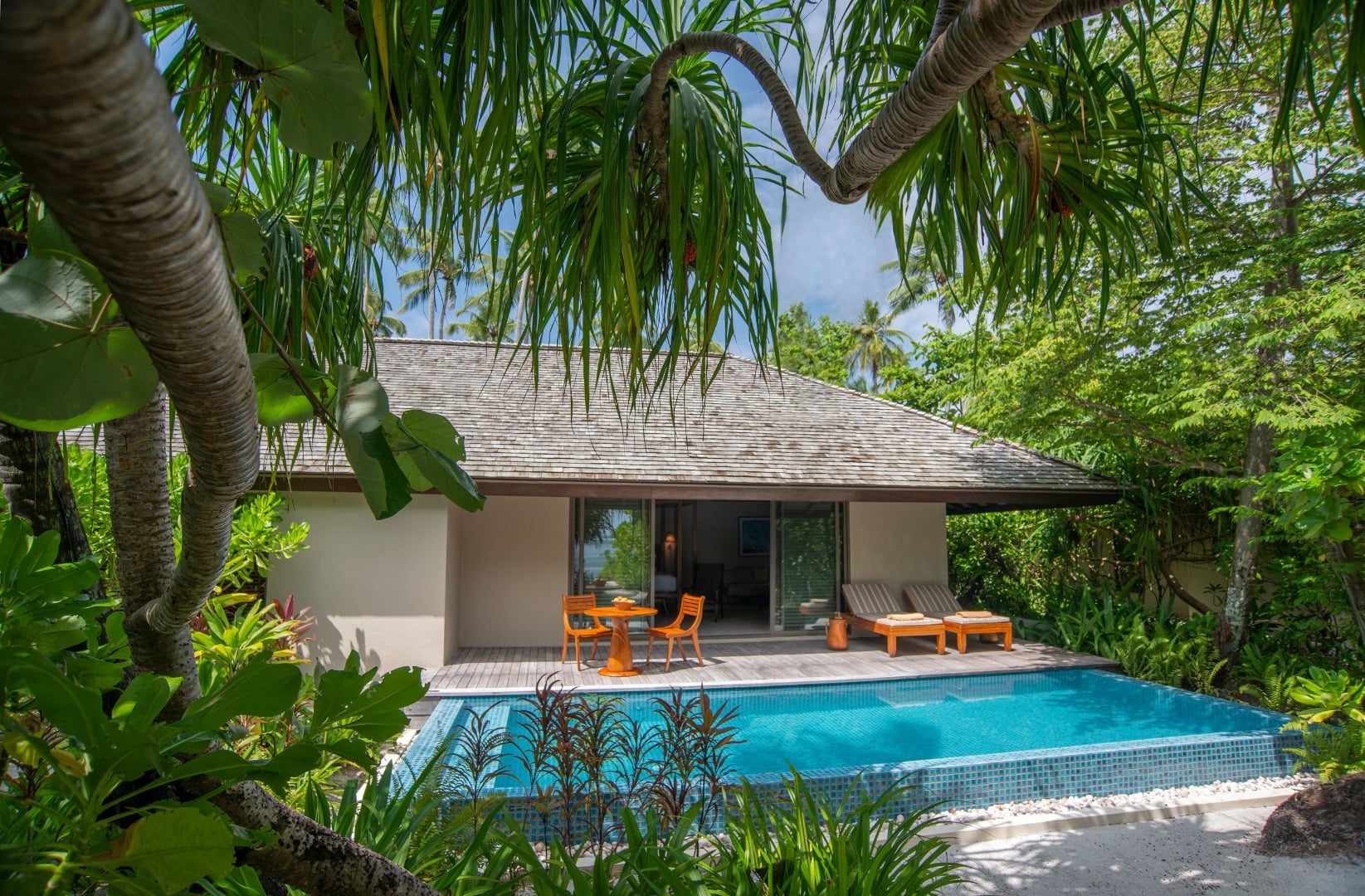 Sunset Deluxe Beach Pool Villa im The Residence Maldives at Dhigurah