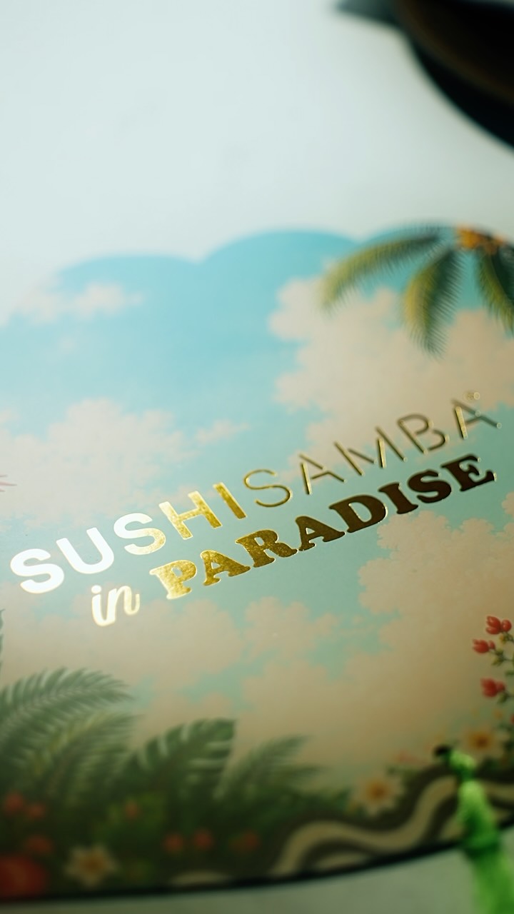 Un petit ouragan Samba a touché terre au paradis.

Pendant trois nuits inoubliables, l'île a été emportée dans une magnifique tempête de musique, de mouvement et d'énergie SUSHISAMBA inimitable. Du dîner à 