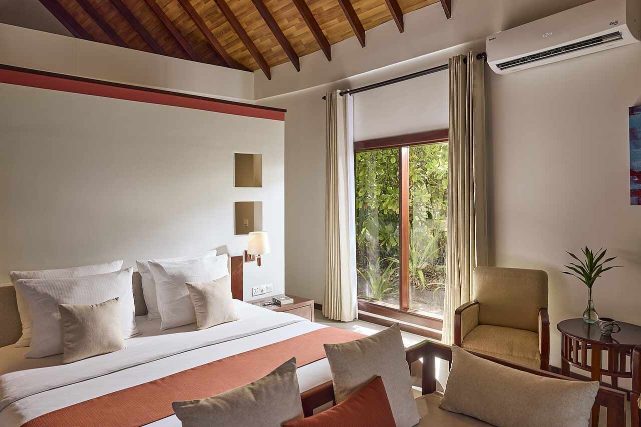 Beach Villa Superior Sea View at Robinson Club Maldives