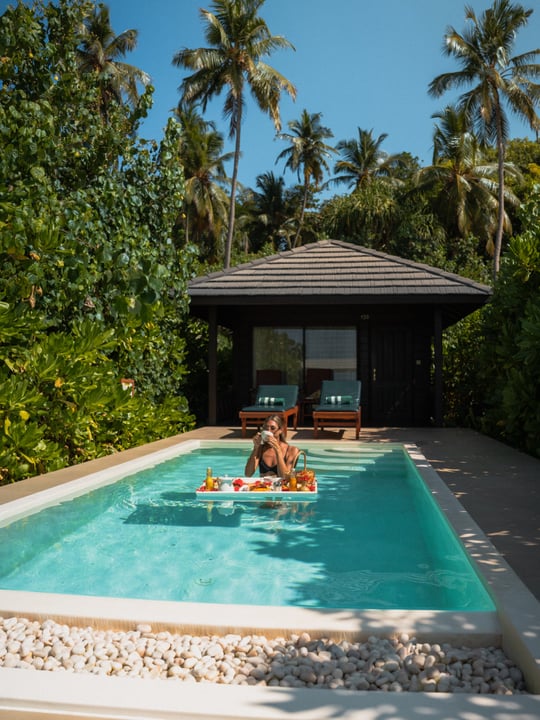 This is the kind of villa that makes plans feel optional. 🌴
The Beach Pool Villa at Royal Island gives you 125 sqm of space, your own pool, and the beach right outside.

💦 Private pool with plenty o
