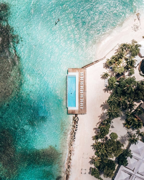 Foto di Sandies Bathala Maldives del 17 settembre 2026. Potrebbe essere un'immagine di specchio d'acqua, spiaggia e testo.