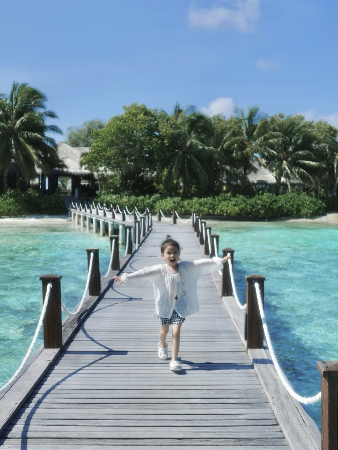 Photo by Sheraton Maldives Full Moon Resort & Spa on August 06, 2026. May be an image of ocean and text.
