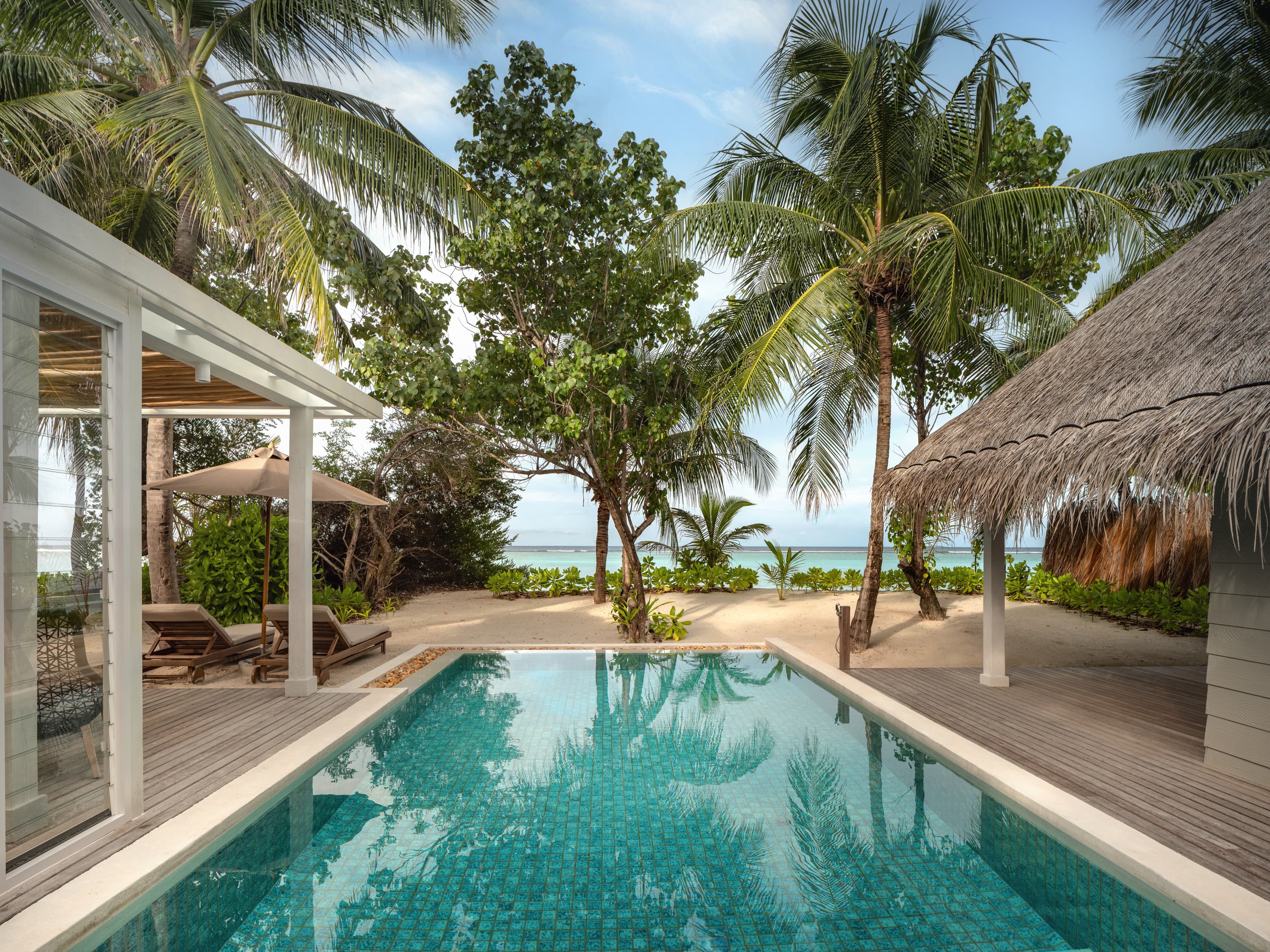 Deluxe Beach Villa Suite with Pool im Six Senses Kanuhura