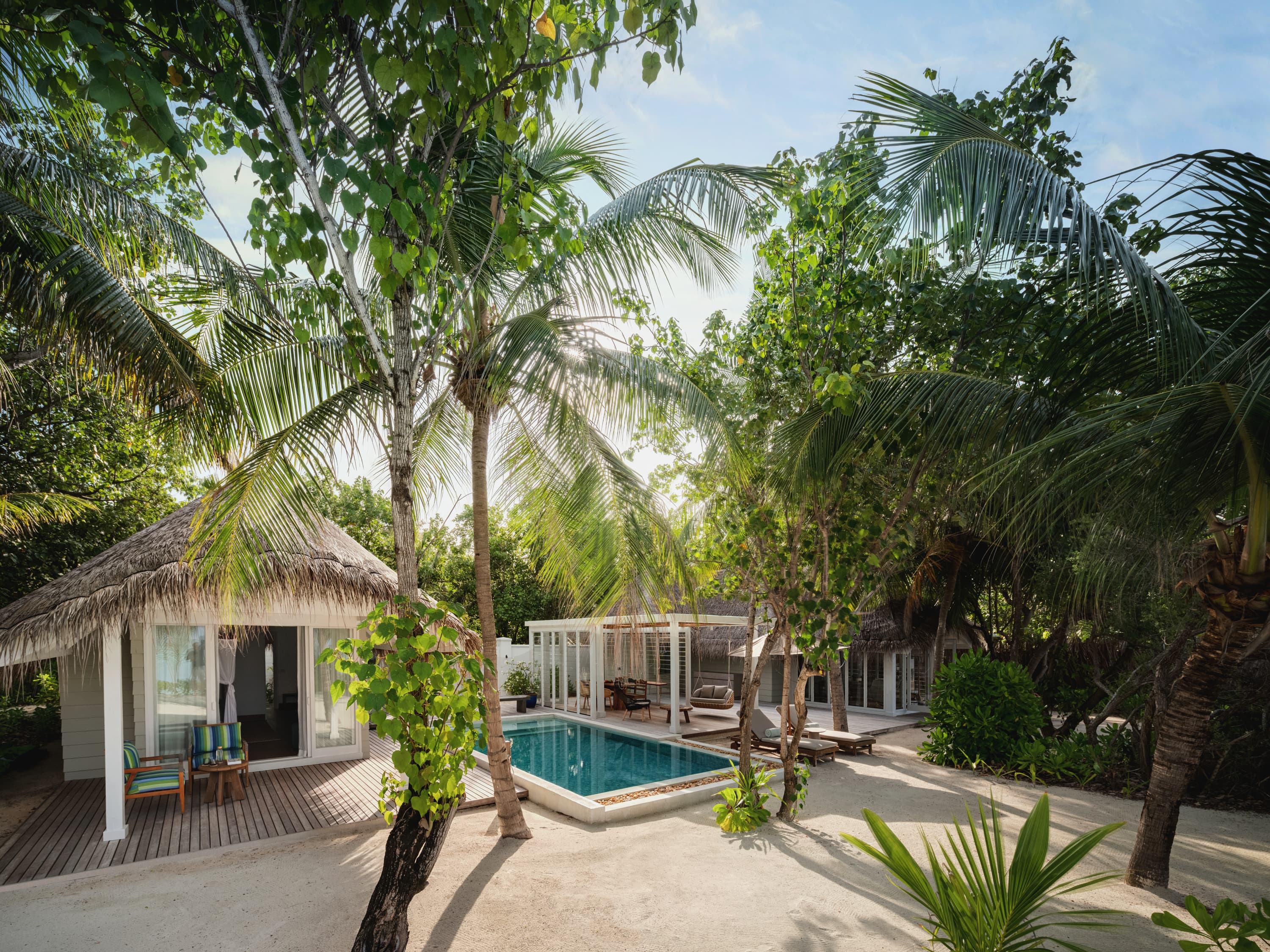 Two Bedroom Beach Villa with Pool im Six Senses Kanuhura