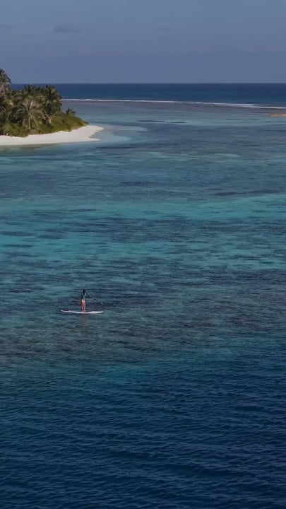 Balance, breeze, and blue.

@sixsenses

#sixsenseslaamu #sixsenses #sixsensesmaldives