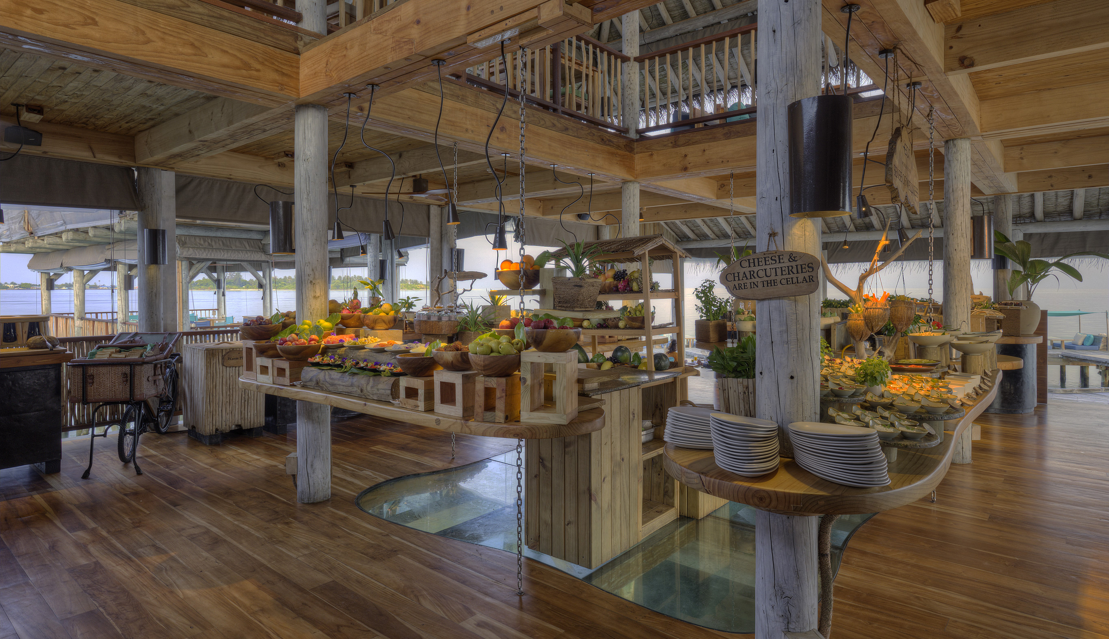 Longitude restaurant