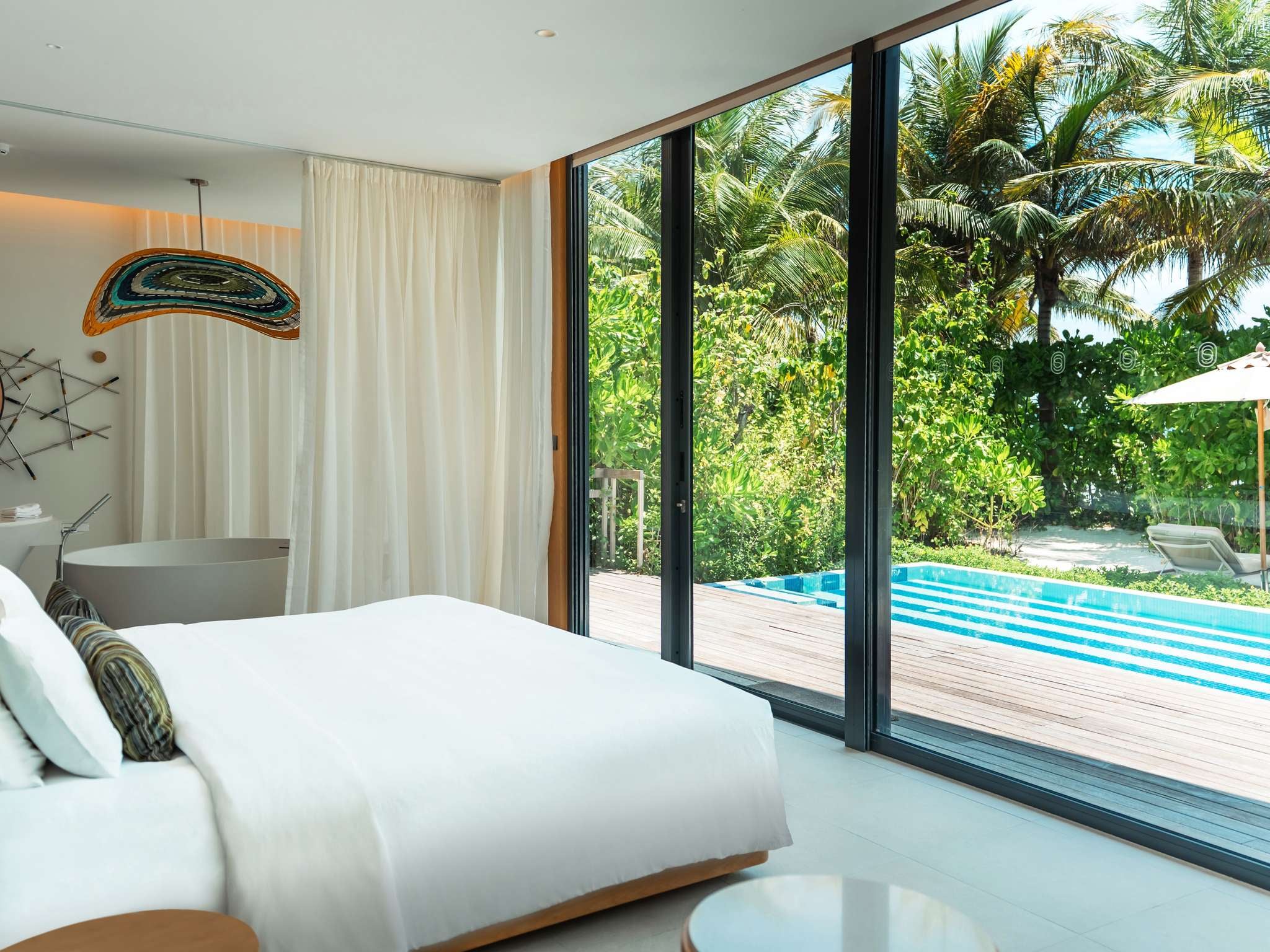 Beach Pool Villa im SO/ Maldives