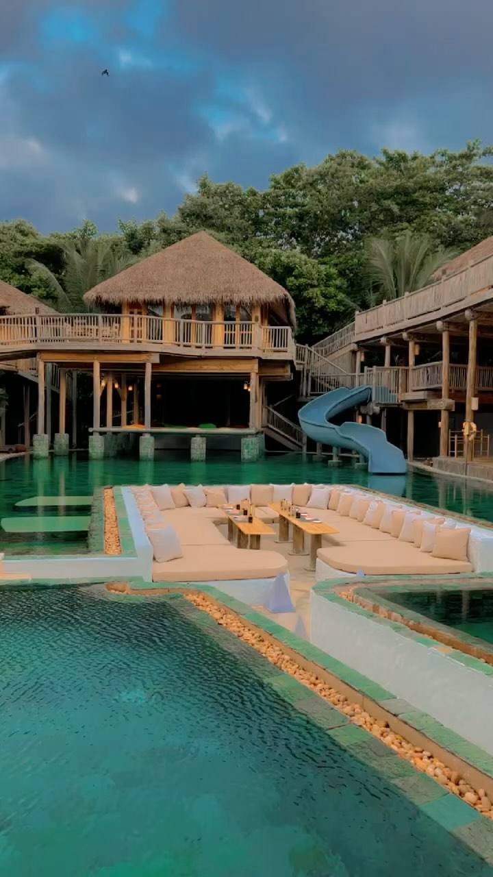 @sonevafushi_maldives post