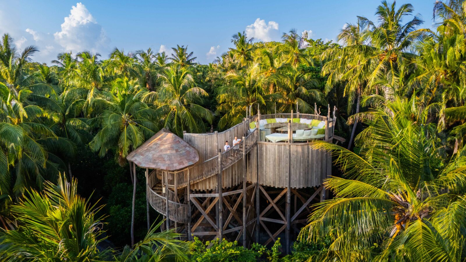 Flying Sauces restaurant