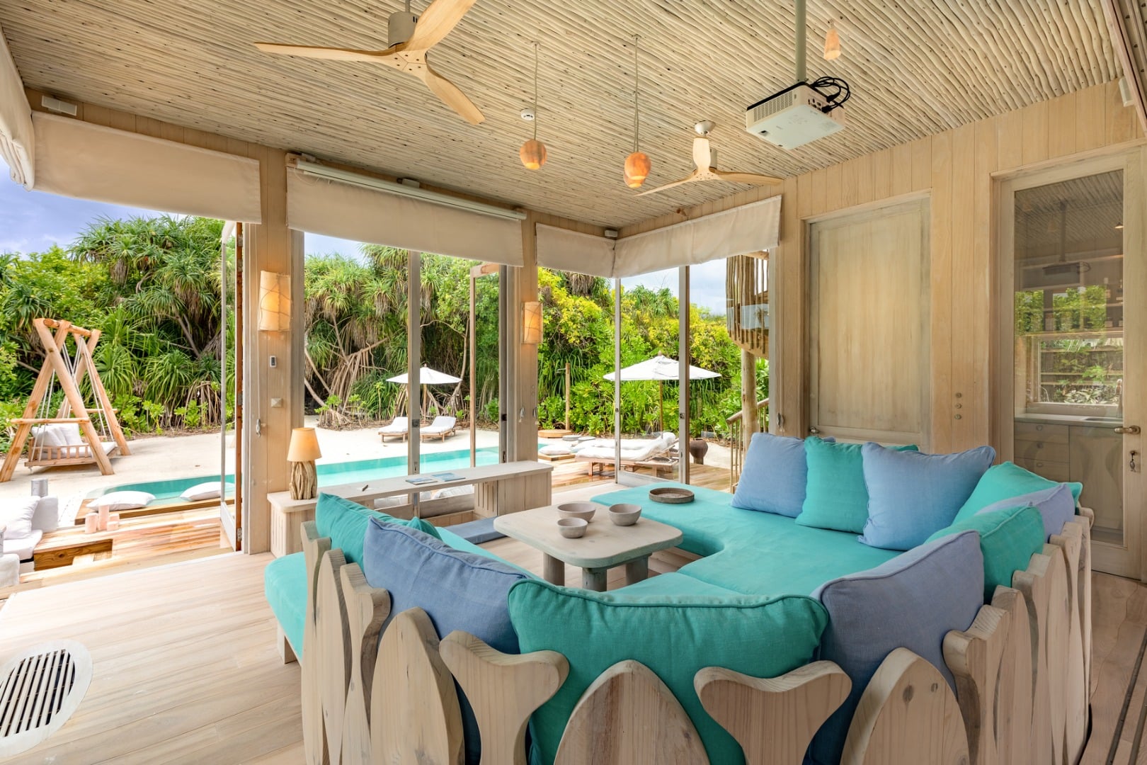 One Bedroom Family Beach Pool Villa mit Kinderzimmer im Soneva Jani