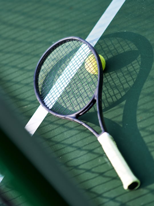 The St. Regis Maldives Vommuli Resort invites you to the Astor Club Soirée. An exquisite island gathering celebrating the timeless spirit of tennis, refined leisure and the enduring legacy of the Asto