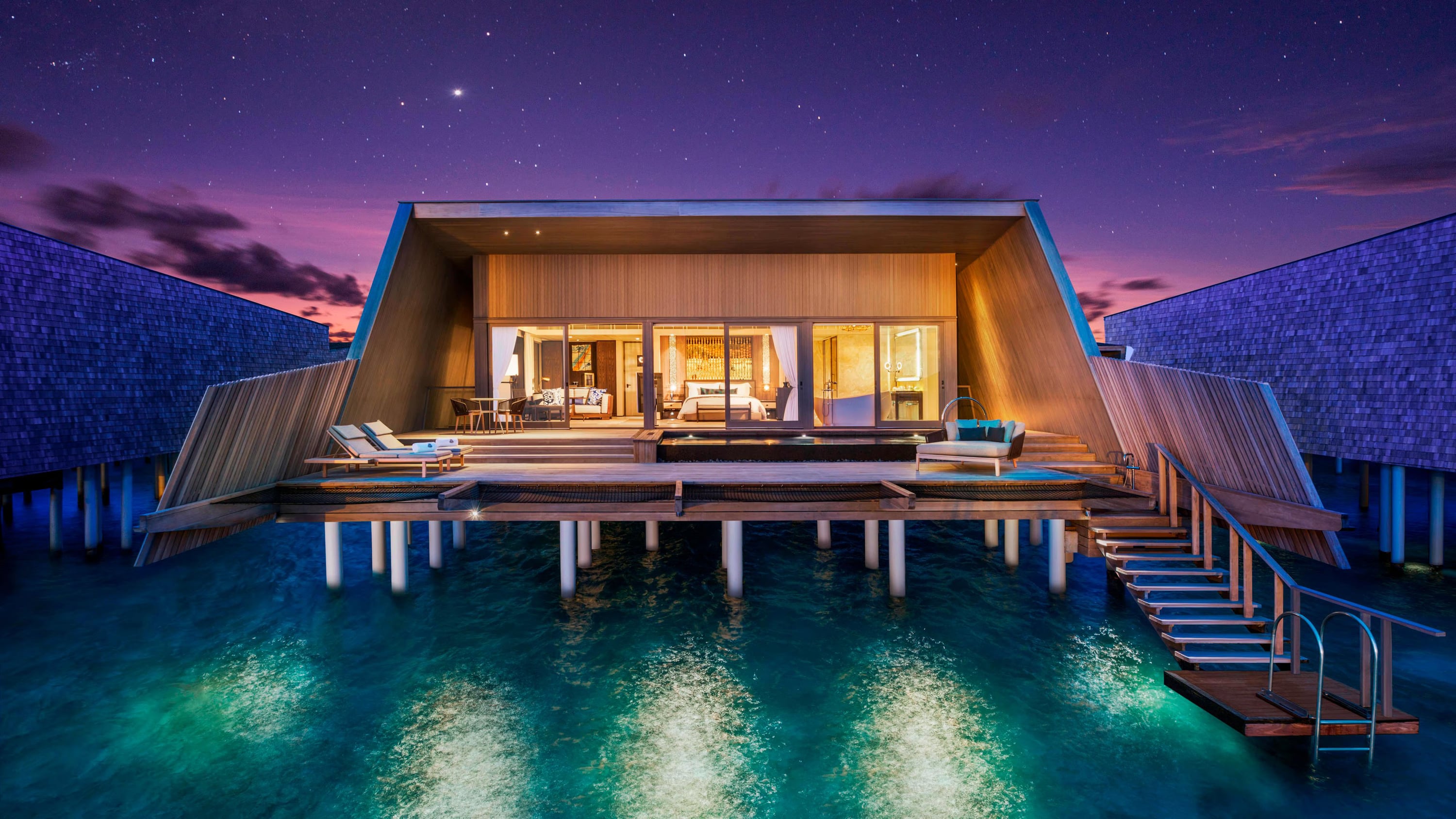 Sunset Wasservilla mit Pool im The St. Regis Maldives Vommuli Resort