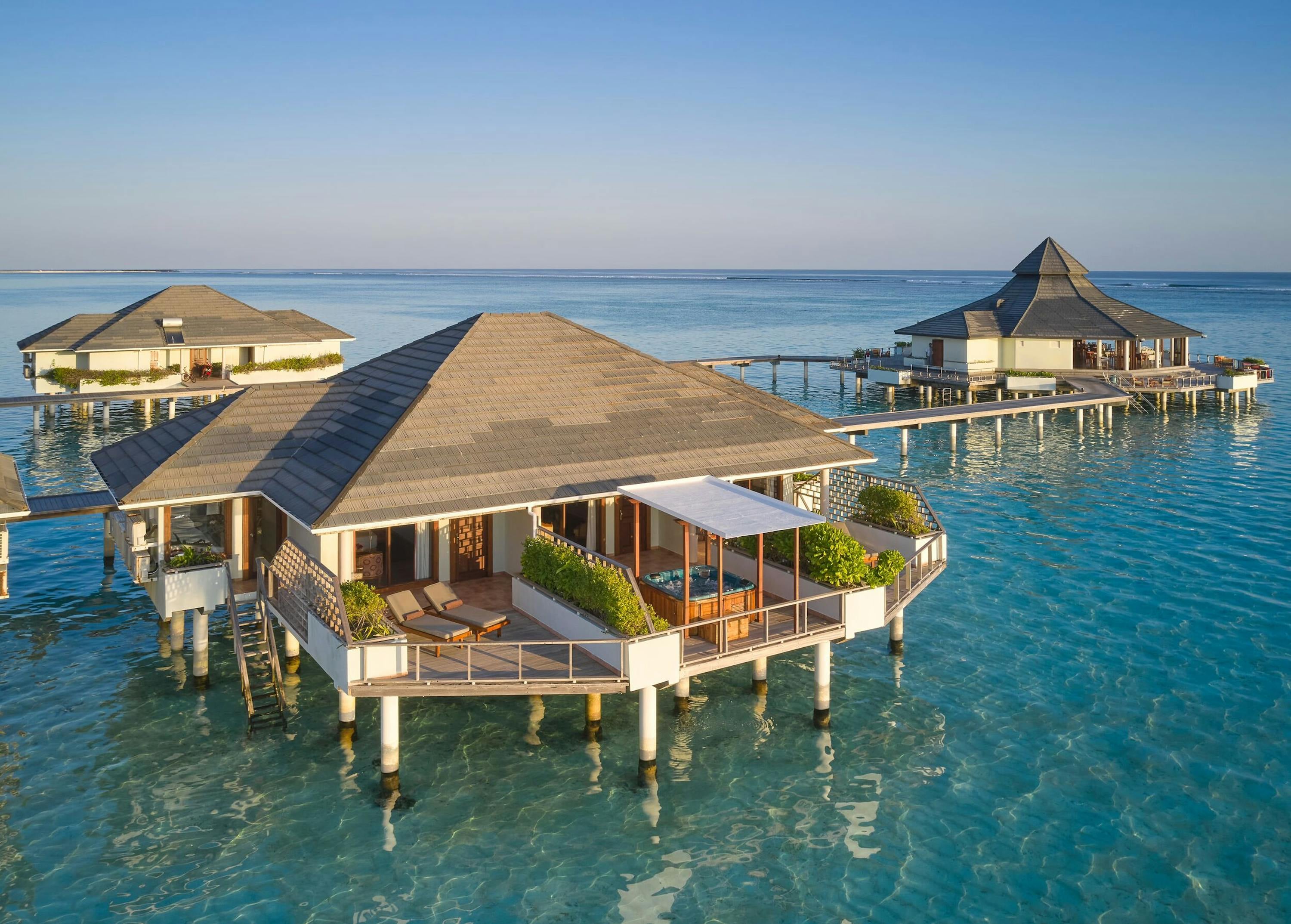 Two Bedroom Overwater Suite im Villa Park Sun Island