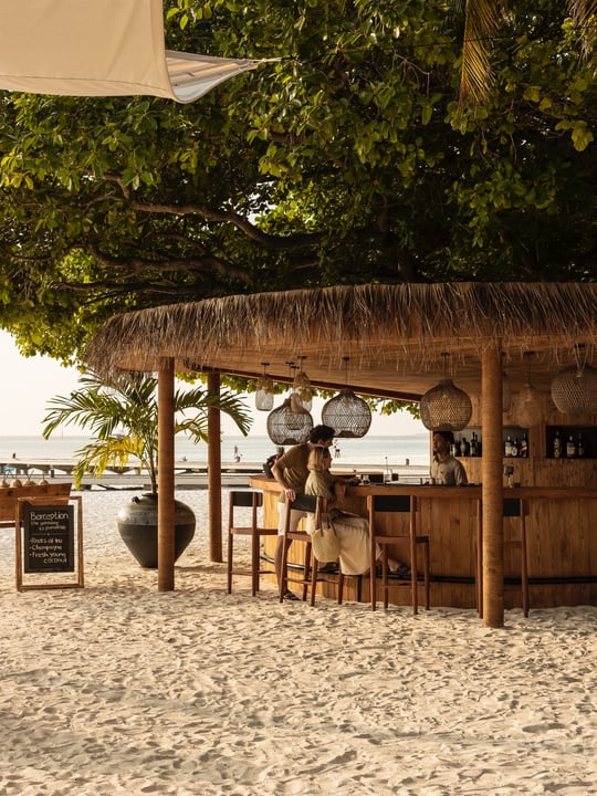 Refined, Effortless, and quietly Elevated.

At Barception, every moment flows with ease, shaped by signature pours, warm ambience, and a sense of luxury that simply feels right.

#sunsiyam #sunisyamir