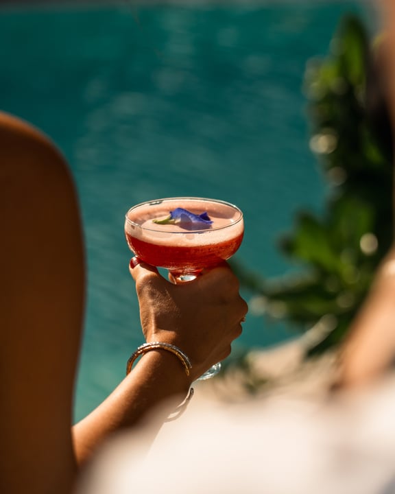 Photo by Iru Veli on May 23, 2026. May be an image of strawberry daiquiri, juice and text.
